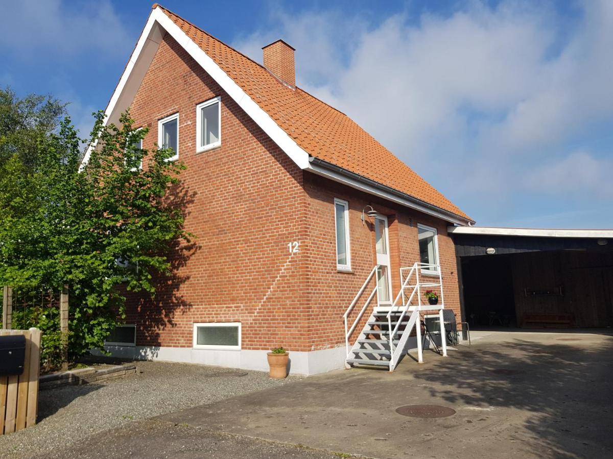 Hus Til Stor Familie Villa Bredebro ภายนอก รูปภาพ